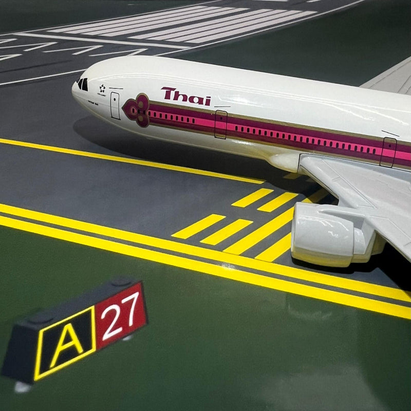 Thai Airlines MD-11 20CM MODEL